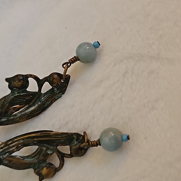 Vintage Estate Funky Art Noveau Patina Jade Beaded Leverback Hook Earrings - Picture 5 of 6